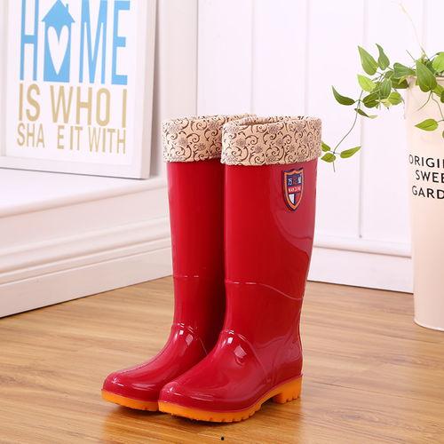 雨靴成人女大码内衣视频,时尚舒适两不误的穿搭秘籍