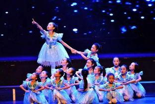 红绸子舞蹈成人教学视频,轻松入门，舞动魅力人生